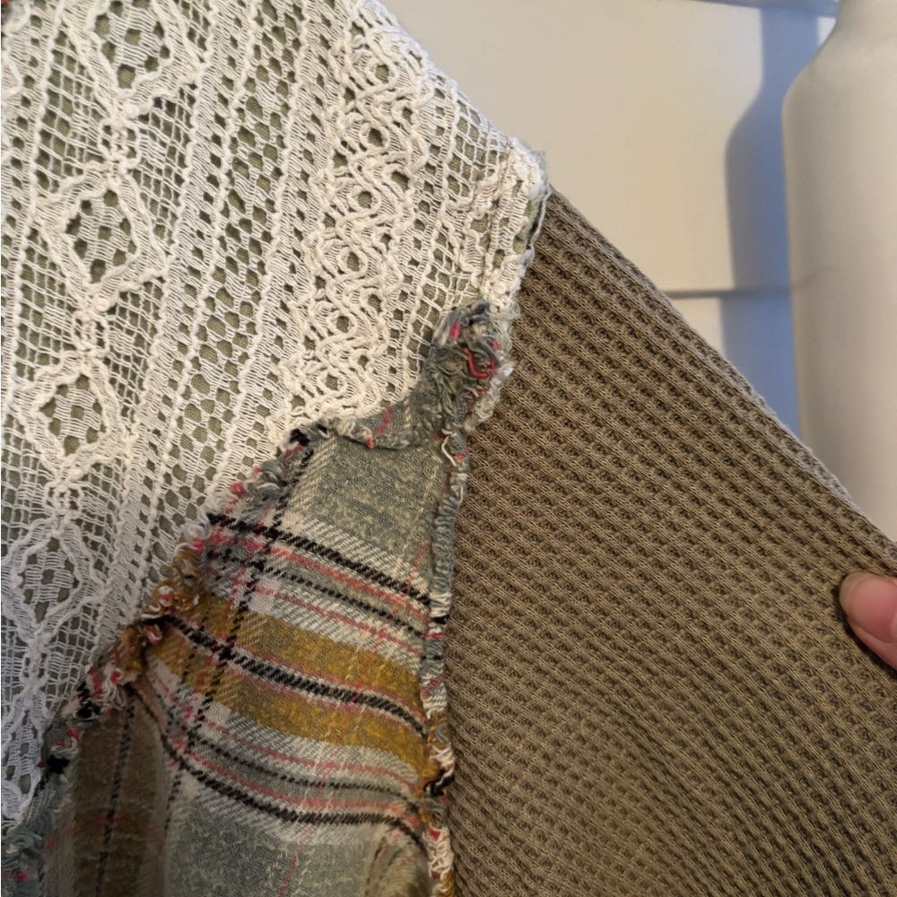 Pol Multicolor And Patterned Patchwork V Neck The… - image 7